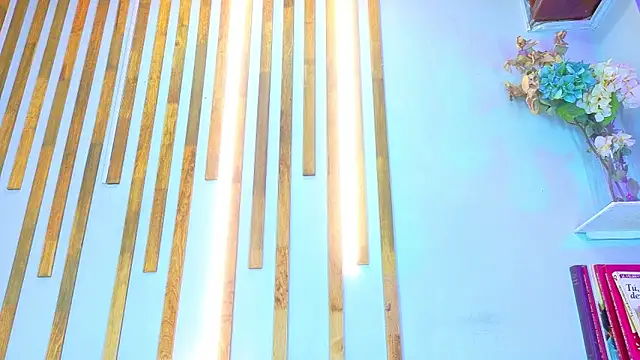 Jennifer Vega1 online show from 5, 10, 2025