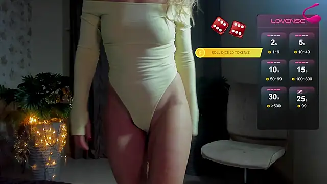 Snapshot of Julia_Giulia chatting on 9, 2, 2026 Julia Giulia online show from 9, 2, 2026