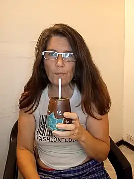 Snapshot of Merida2276 chatting on 16, 12, 2025 Merida2276 online show from 16, 12, 2025