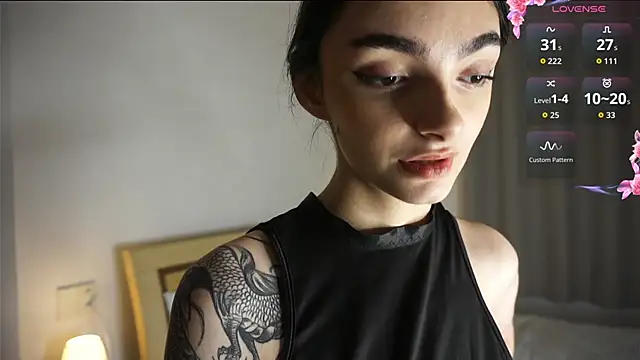 Morena Dolce online show from 31, 10, 2025