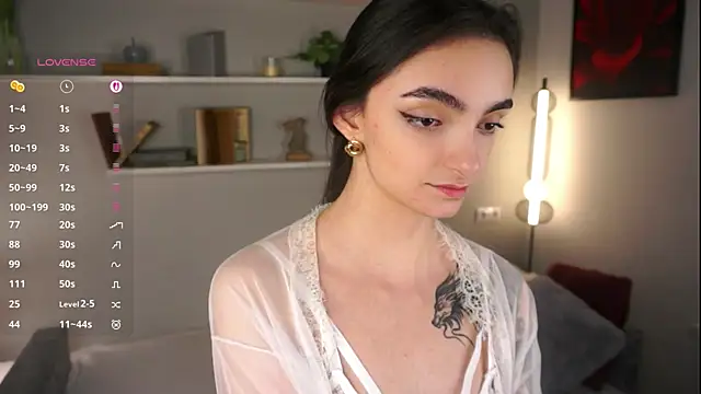 Morena Dolce online show from 6, 10, 2025