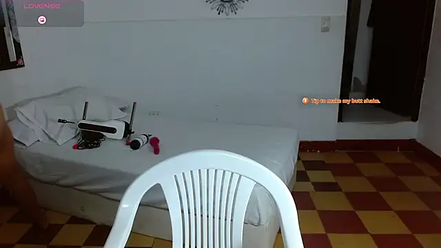 CanelaDeluxe online show from 3, 3, 2026