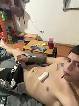 TuLoco003 online show from 14, 4, 2026