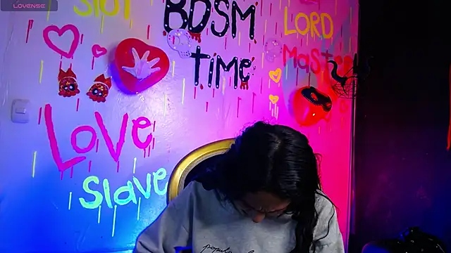 Sweettpleasure online show from 10, 10, 2025