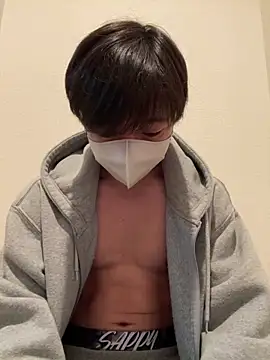 Yuma0718 online show from 5, 3, 2026