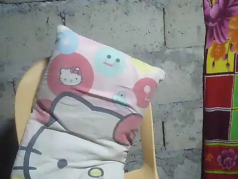 WetHornyPusy4u online show from 28, 5, 2026