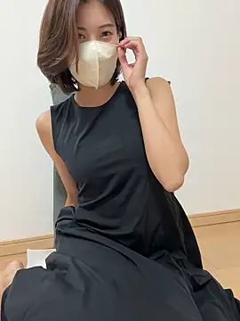 Snapshot of riko_oxo chatting on 9, 9, 2025 riko oxo online show from 9, 9, 2025