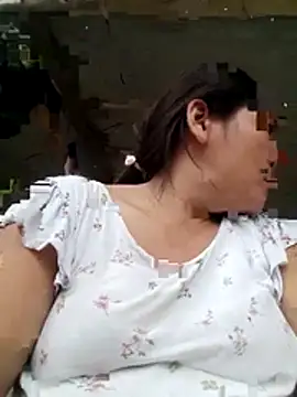 Snapshot of Sweet_dhea05 chatting on 23, 11, 2025 Sweet dhea05 online show from 23, 11, 2025