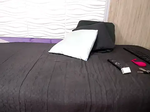 Snapshot of afroditoo chatting on 27, 11, 2025 afroditoo online show from 27, 11, 2025