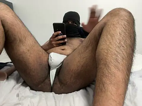 HothairyBoy2 online show from 17, 5, 2026