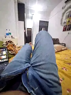 Snapshot of YoursThickDick chatting on 31, 5, 2026 YoursThickDick online show from 31, 5, 2026