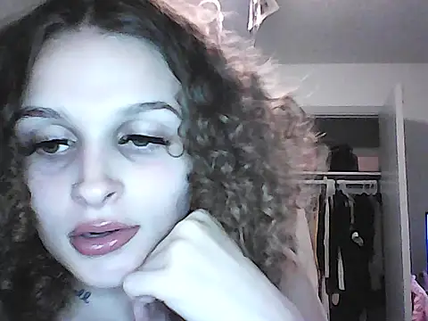 Snapshot of liyahhoneyma chatting on 19, 7, 2026 liyahhoneyma online show from 19, 7, 2026