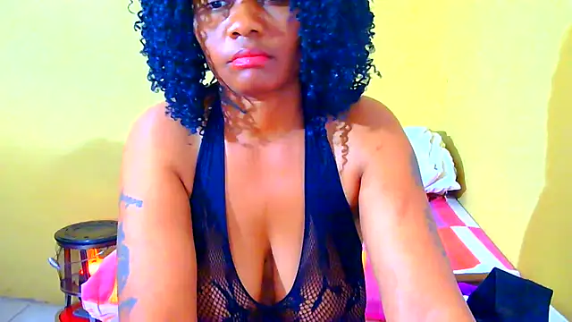 Augustine-Blooomxx online show from 17, 4, 2026