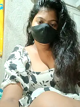 Snapshot of DiyaRoy49 chatting on 10, 9, 2025 DiyaRoy49 online show from 10, 9, 2025