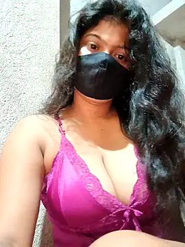 Snapshot of DiyaRoy49 chatting on 13, 9, 2025 DiyaRoy49 online show from 13, 9, 2025