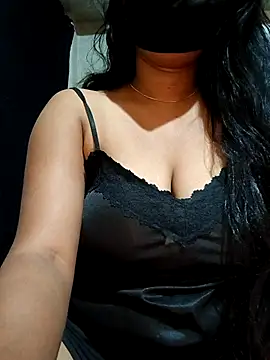 Snapshot of DiyaRoy49 chatting on 30, 11, 2025 DiyaRoy49 online show from 30, 11, 2025