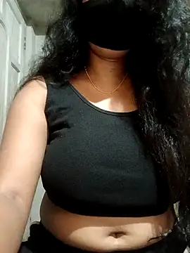 Snapshot of DiyaRoy49 chatting on 1, 11, 2025 DiyaRoy49 online show from 1, 11, 2025