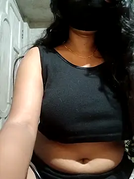 Snapshot of DiyaRoy49 chatting on 3, 11, 2025 DiyaRoy49 online show from 3, 11, 2025