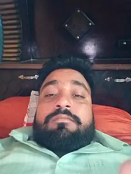 Raju fuckerr online show from 17, 10, 2025