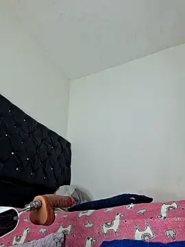 Naomi jhonson online show from 28, 10, 2025