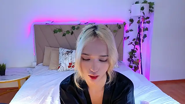 Snapshot of okerriella chatting on 12, 6, 2026 okerriella online show from 12, 6, 2026