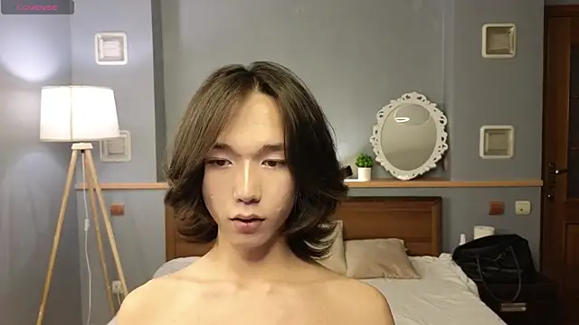 okerriella online show from 15, 10, 2025