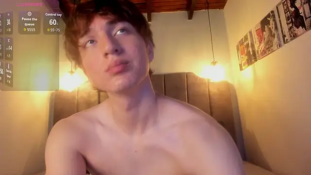 Snapshot of Oscar_and_dani chatting on 1, 10, 2025 Oscar and dani online show from 1, 10, 2025