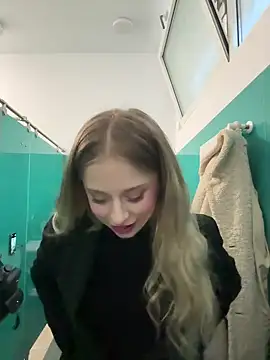 BabyAnais online show from 5, 11, 2025