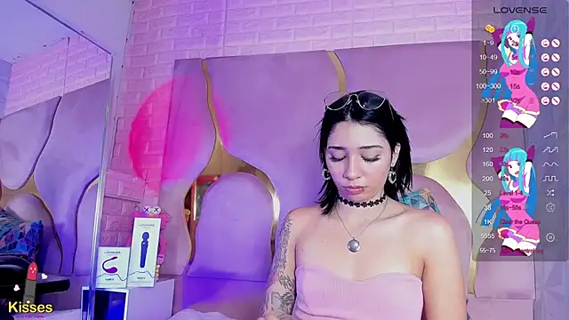 Niina Sissy online show from 22, 3, 2026