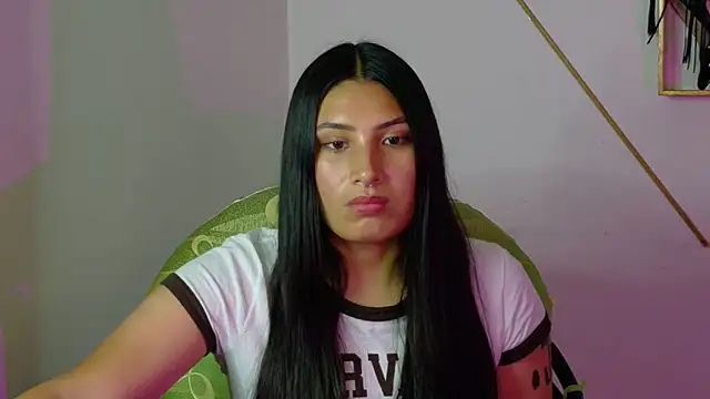 Snapshot of Linda_andrew chatting on 4, 2, 2026 Linda andrew online show from 4, 2, 2026