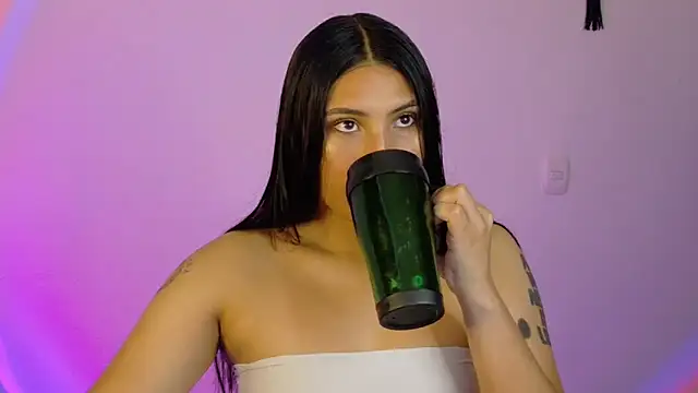 Snapshot of Linda_andrew chatting on 24, 2, 2026 Linda andrew online show from 24, 2, 2026