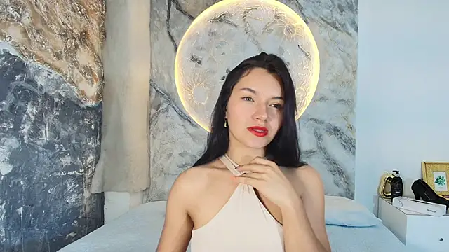 RoxanaBorns  online show from 3, 11, 2025