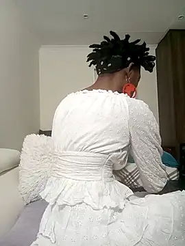 Snapshot of Afrigantia chatting on 6, 10, 2025 Afrigantia online show from 6, 10, 2025