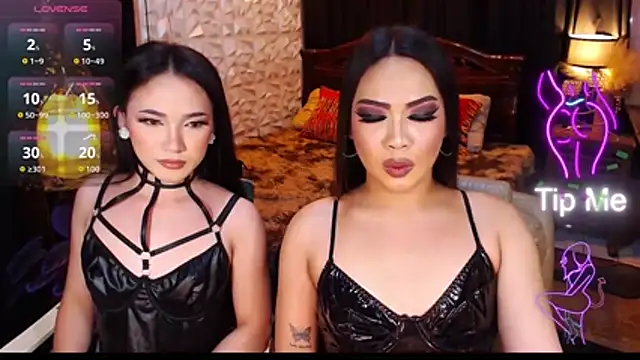 GODDESSHUGECOCKANDREA online show from 8, 5, 2026