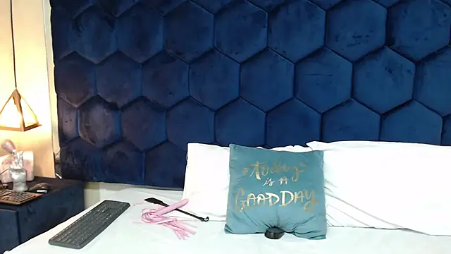 secretdream vc online show from 21, 10, 2025