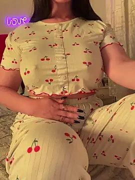 Snapshot of OnlyRima chatting on 7, 2, 2026 OnlyRima online show from 7, 2, 2026