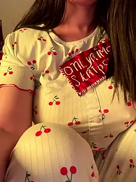 Snapshot of OnlyRima chatting on 28, 3, 2026 OnlyRima online show from 28, 3, 2026