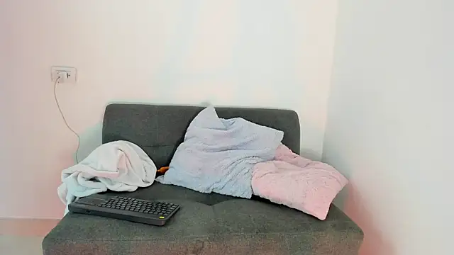 lara and danny online show from 22, 10, 2025