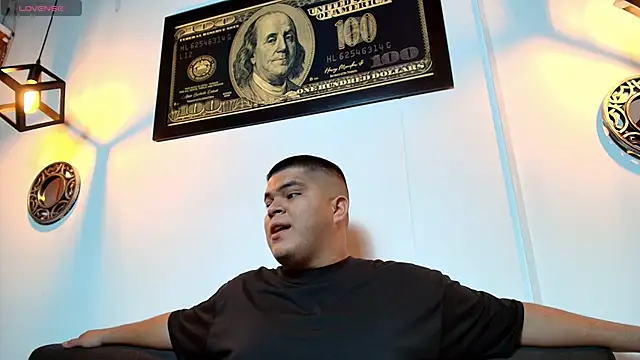 naomi campbel  online show from 6, 2, 2026