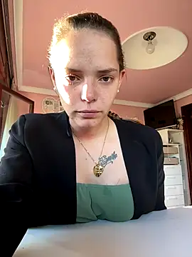 Snapshot of Wildmaca chatting on 28, 10, 2025 Wildmaca online show from 28, 10, 2025