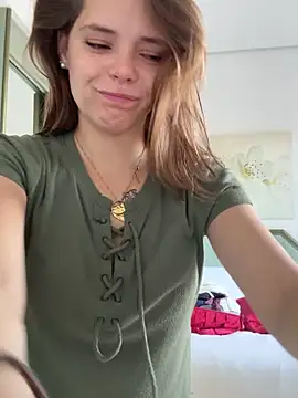 Snapshot of Wildmaca chatting on 14, 11, 2025 Wildmaca online show from 14, 11, 2025