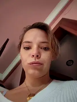 Snapshot of Wildmaca chatting on 21, 10, 2025 Wildmaca online show from 21, 10, 2025