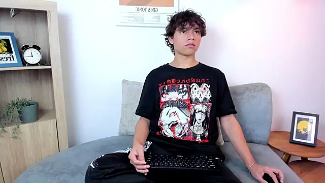 Snapshot of Honeymoon_sariel chatting on 5, 2, 2026 Honeymoon sariel online show from 5, 2, 2026