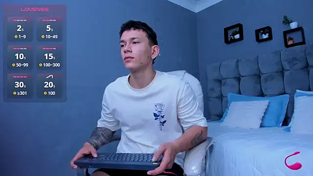 Thomas moon online show from 13, 11, 2025