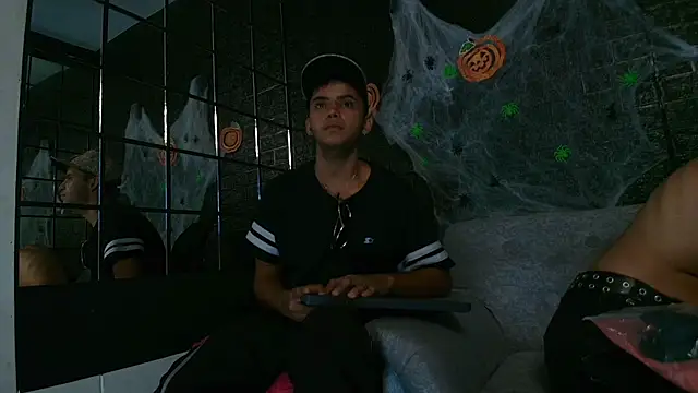 HellAndDante  online show from 23, 10, 2025