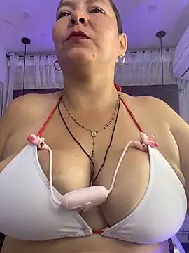 Snapshot of Sussan__ chatting on 19, 9, 2025 Sussan online show from 19, 9, 2025