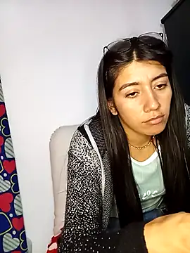 Madow Lu online show from 15, 10, 2025