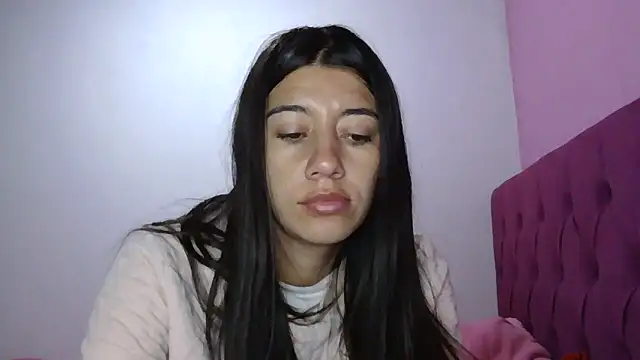 Madow Lu online show from 4, 11, 2025