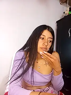 Madow Lu online show from 1, 10, 2025