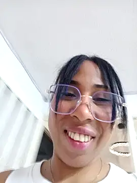 Elowen Clark online show from 19, 2, 2026